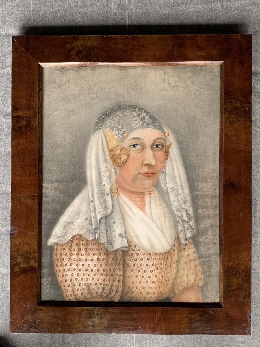 GRONINGSE BOERIN [PASTEL] IN KLEDERDRACHT IN ORGINELE  STAAT   H61CL  B 48CM