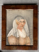 GRONINGSE BOERIN [PASTEL] IN KLEDERDRACHT IN ORGINELE  STAAT   H61CL  B 48CM